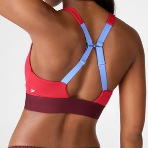 Madeline petsch, all day everyday bra II